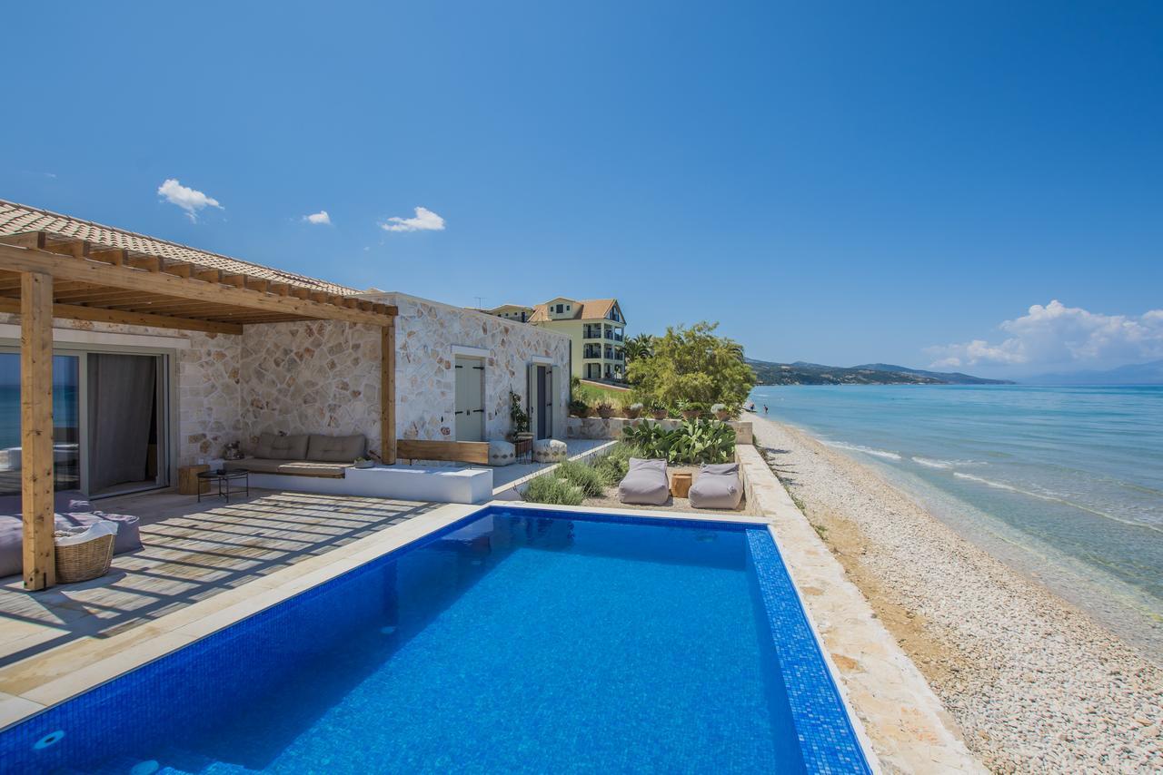Niova Villa - Seafront, Private Pool And Ionian Sea Views, By Zantewize Alykes  Exterior foto